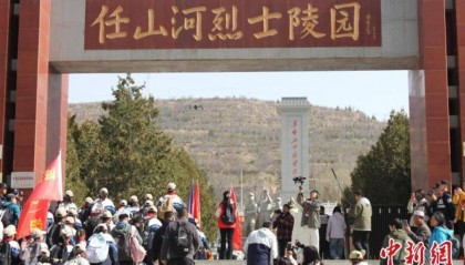 宁夏固原:3200余人重走“英雄路”开展“行走的思政课”教育