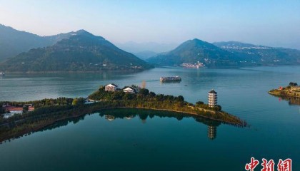 三峡库区重庆万州青山绿水景如画
