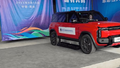 新能源汽车“保命”黑科技出炉:800斤电池组可在0.1秒内弹射至15米外,防止起火爆炸!网友调侃:死道友不死贫道!