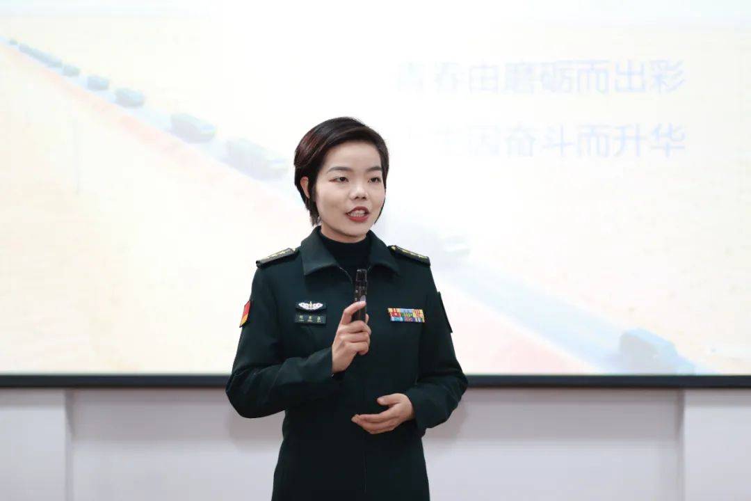 全国三八红旗手陈东森：扎根基层的理论“播火者”