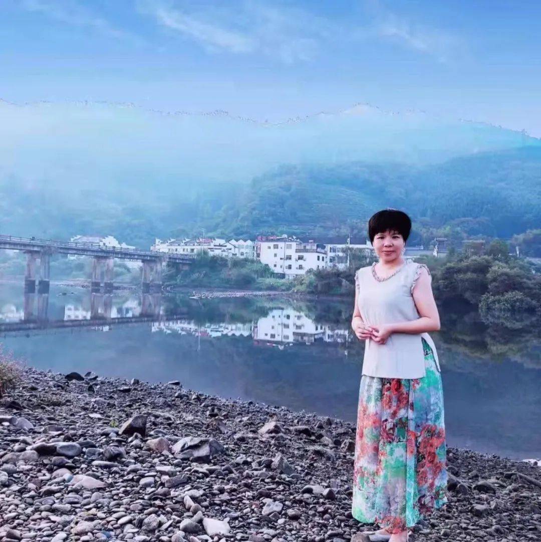 【实力文本】马洪鸣：蓝 山