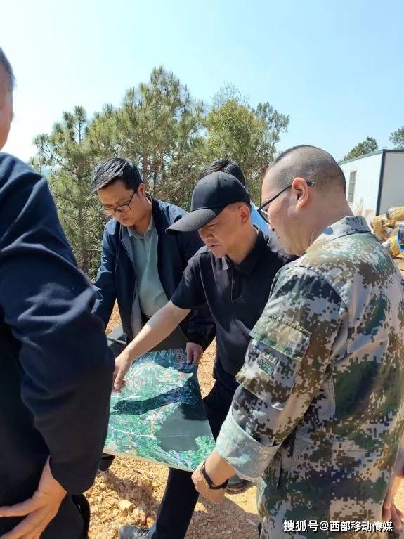 玉溪：市级林长普光照，巡林调研