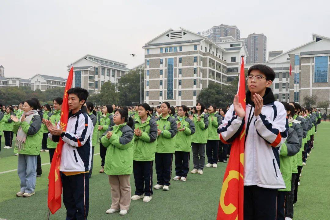 衡阳市老兵宣讲团走进衡阳市第一中学